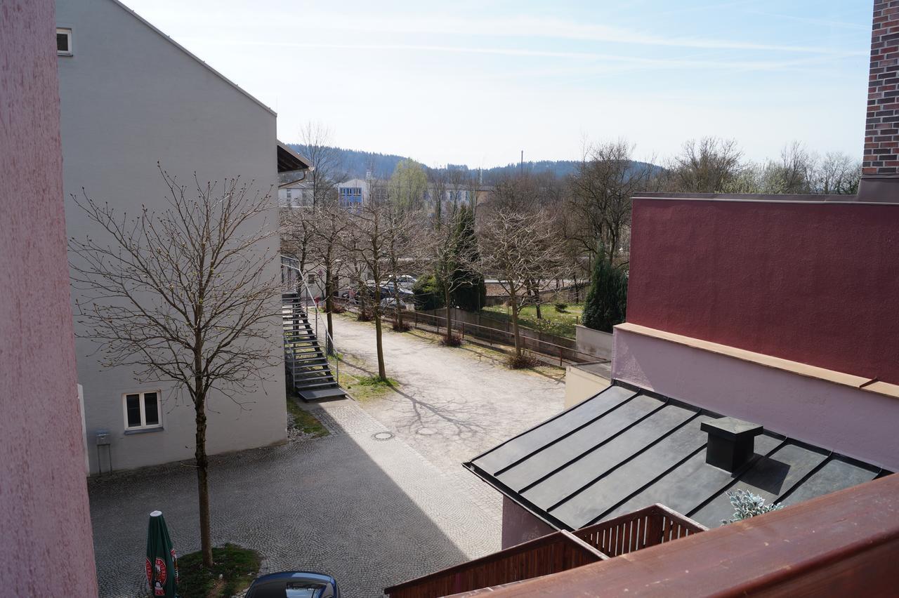 Hotel Zur Post Trostberg Экстерьер фото
